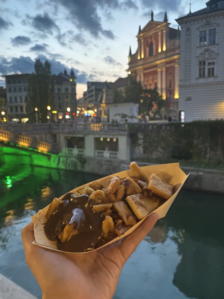 Dessert kaiserschmarrn à Ljubljana