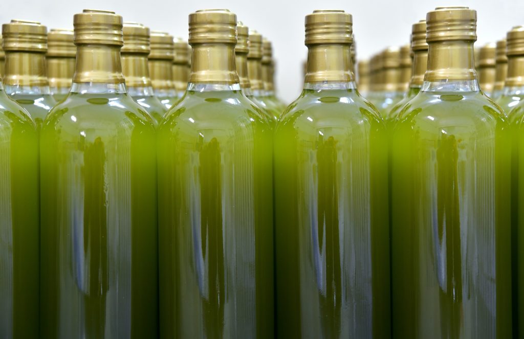 Bouteilles d'huile d'olive