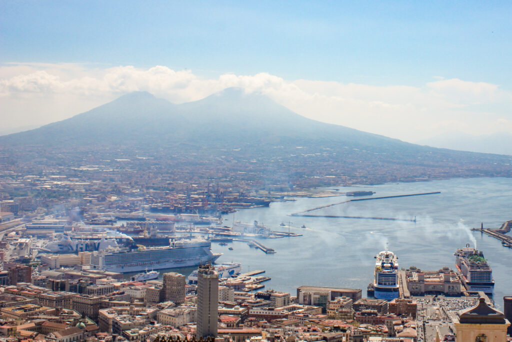 Visiter Naples