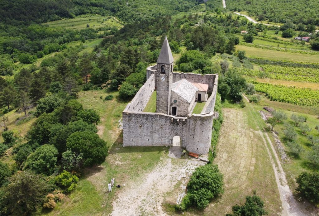 église de Hrastovlje