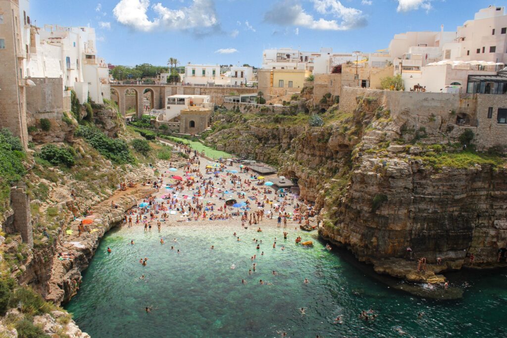 Mer Polignano Pouilles Italie